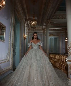 ALBINA DYLA Spring/summer 2022 Louise