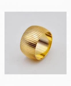 Shopalbina2022 Wide Round Ring With Lines Detailing